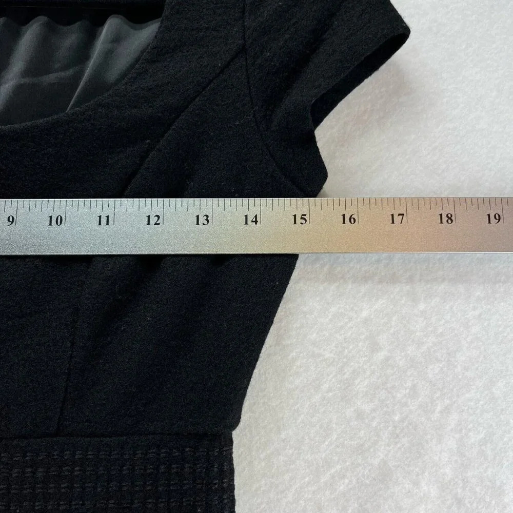 Banana Republic Dress Sz 0P Pure Wool Sheath Mini Scoop Neck Cap Sleeve Black - Picture 11 of 12